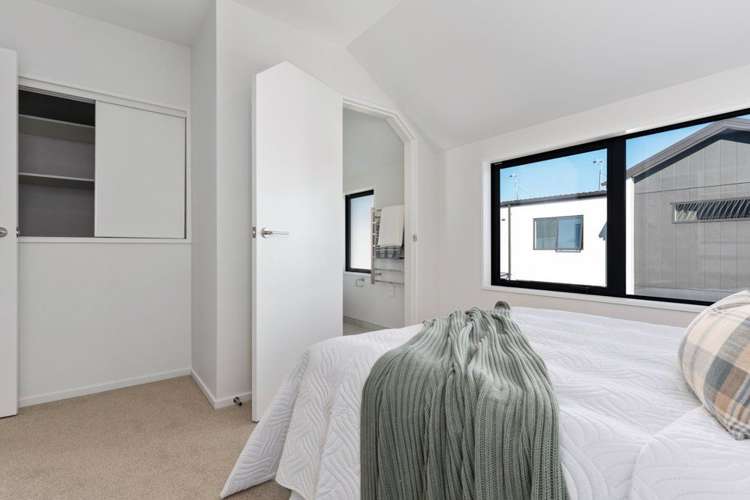 6 Gilberthorpes Road Islington_12