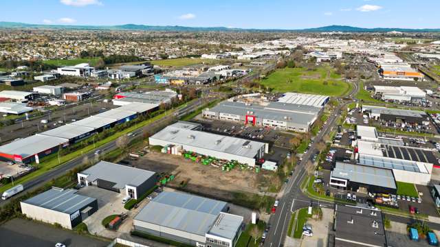 18-20 The Boulevard Te Rapa_2