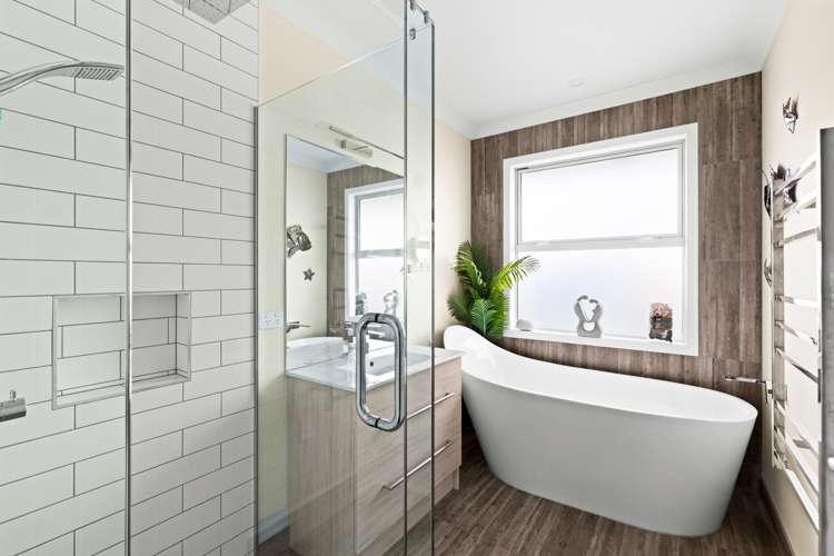 4 Ruahine Road Poraiti_15