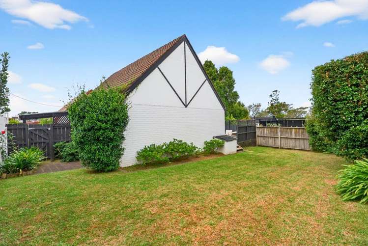 5a/2 Tobruk Crescent Milford_10