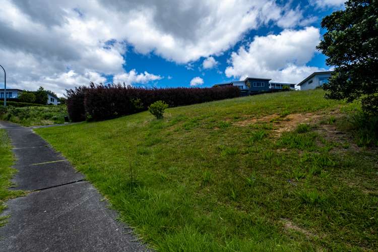 52 Dudley Crescent Cable Bay_10