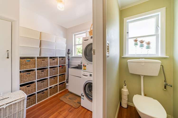 1084 Fergusson Drive Clouston Park_14