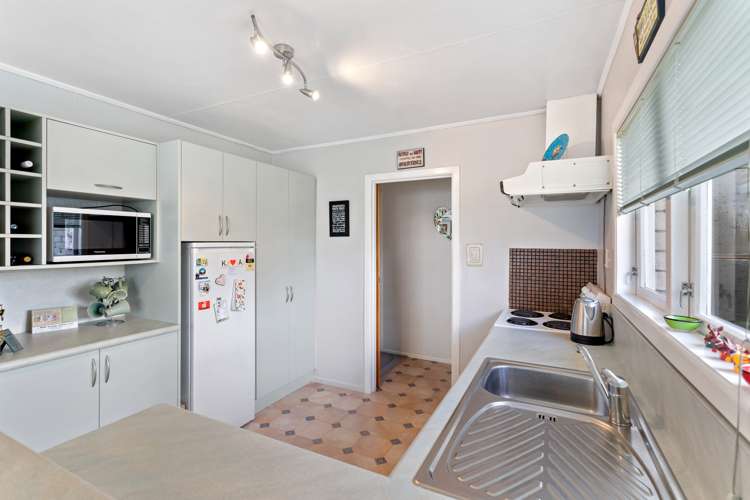 14 George Place Tokoroa_13