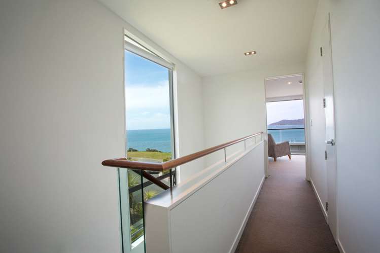 14/18 Dudley Crescent Cable Bay_14