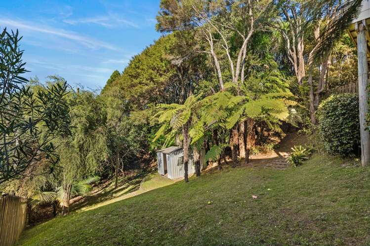 811 East Coast Road Northcross_27
