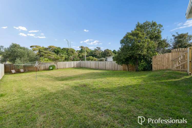 67 Tasman Road Otaki Beach_15