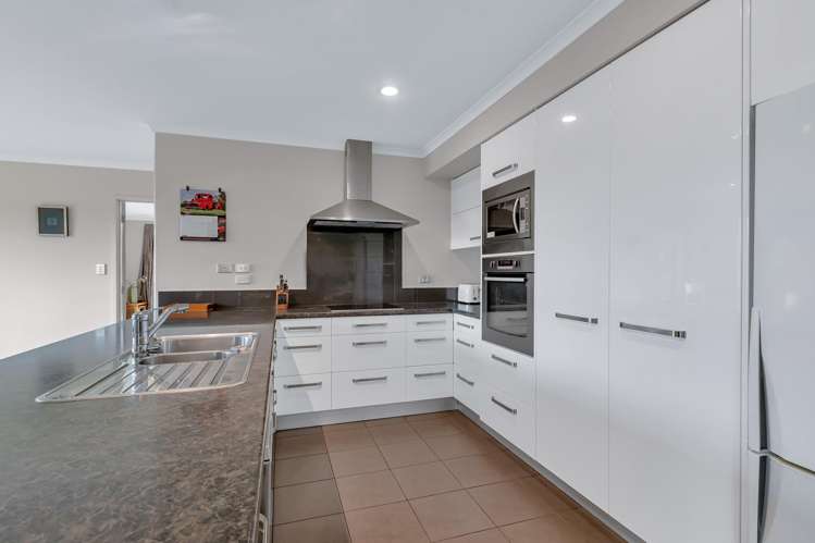 15 Des Terry Way Waipu_13