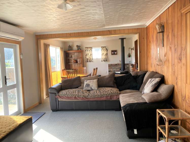 2 Atkinson Street Waitara_8