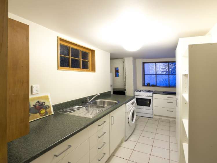 18 Maarama Crescent Aro Valley_12