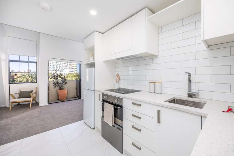 11j/23 Emily Place Auckland Central_7