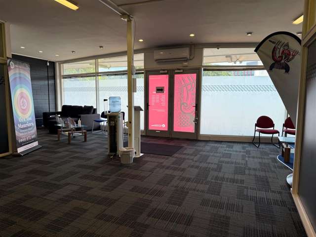 5 Lyttelton Avenue Porirua_1