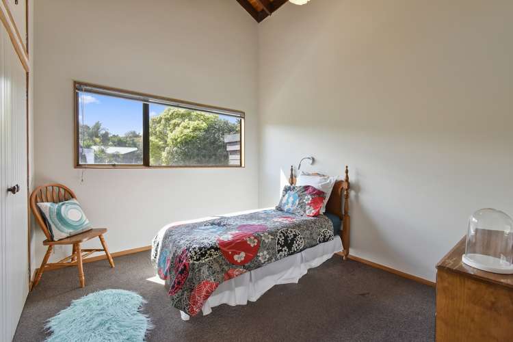 16 Eugenia Rise Totara Heights_15