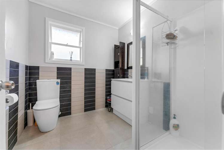 8 Winifred Avenue Bayview_14