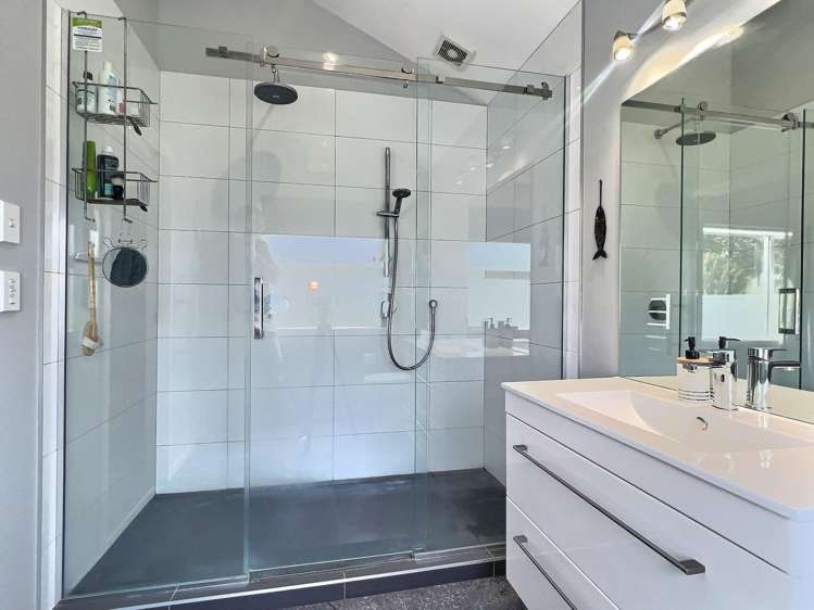 26 Taringa Avenue Kuratau_13