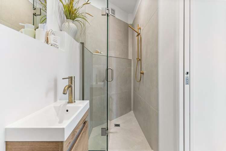 240A Rangatira Road Beach Haven_20