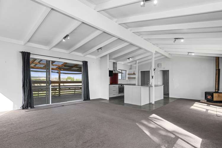 8 Chestnut Place Ngongotaha_1