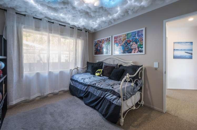 3 Olivine Terrace The Brook_14