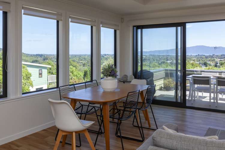 39b Kakariki Grove Waikanae_17