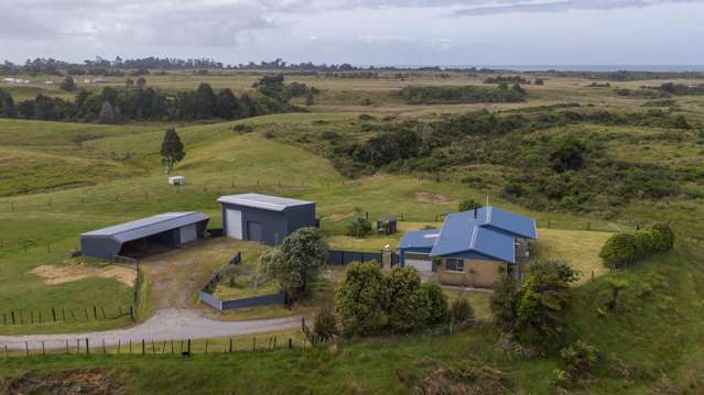 Private Rural Living with Space