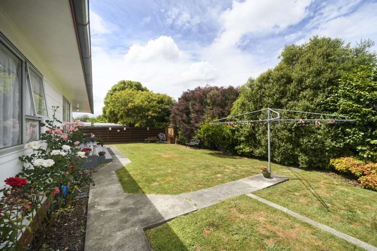 8b Geraldine Crescent Cloverlea_18