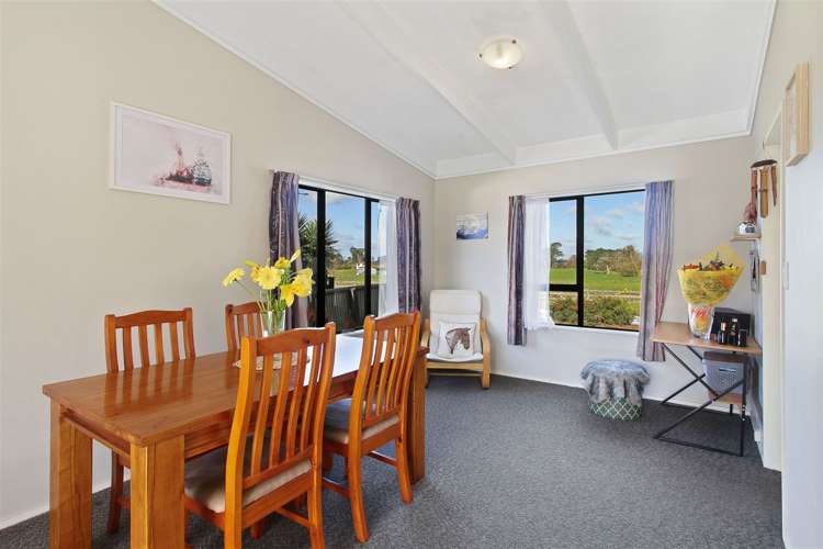 39 Stevenson Road Clarks Beach_26