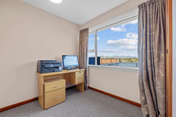 405 Breezes Road Aranui_8