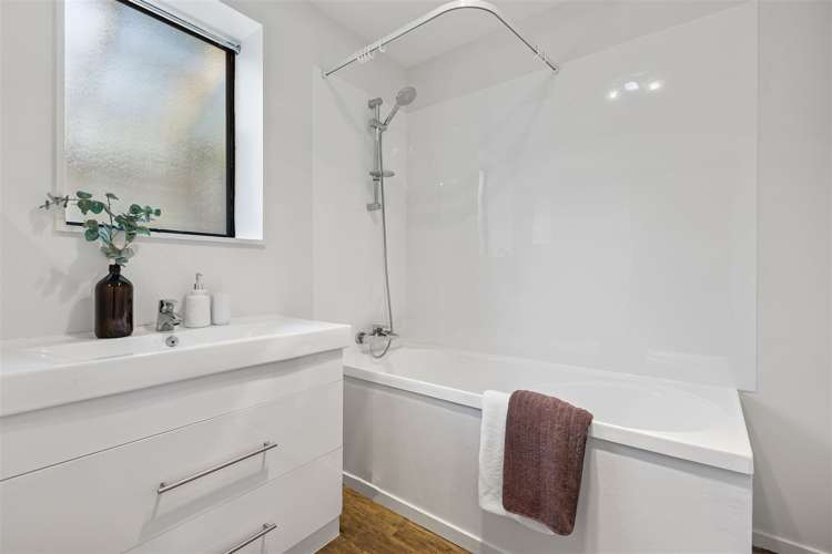 7 Kaanapali Place Wattle Downs_20