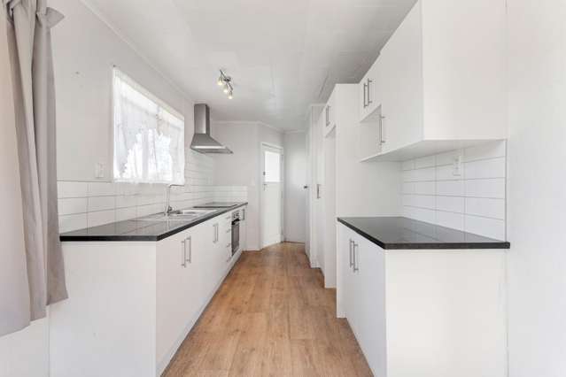 529b Weymouth Road Weymouth_3