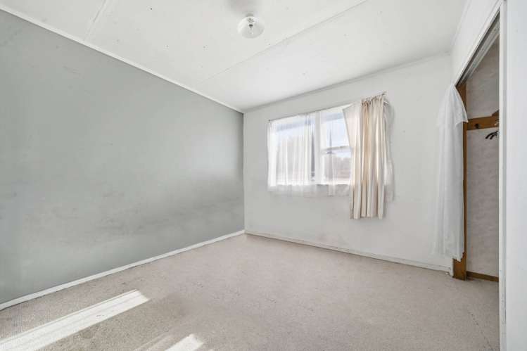23 Chadwick Crescent Mangere East_11