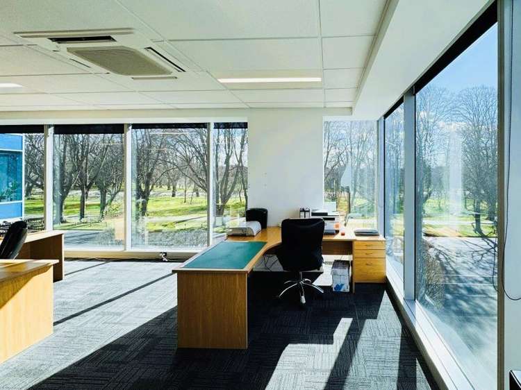 22 Moorhouse Avenue Addington_4