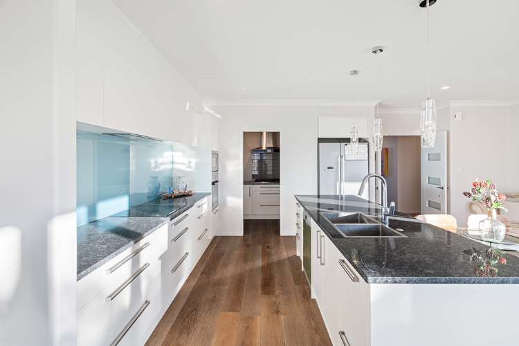 34 Beachvale Drive_4