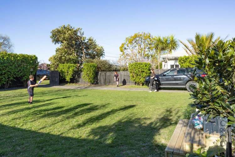 4 Albert Street Riverhead_11