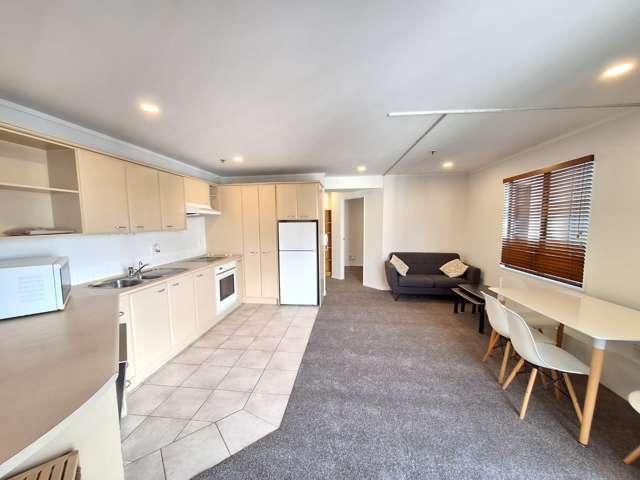 12C/6 Whitaker Place 10015_3