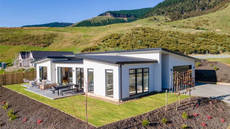 89 Sunningdale Drive Stoke_1