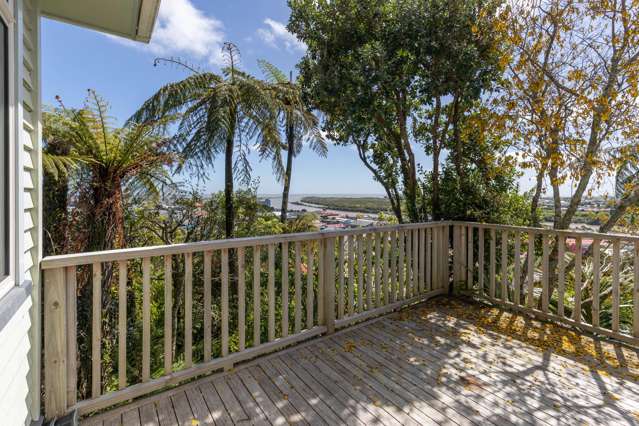 Big Views, Central Location – MOTIVATED TO SELL!