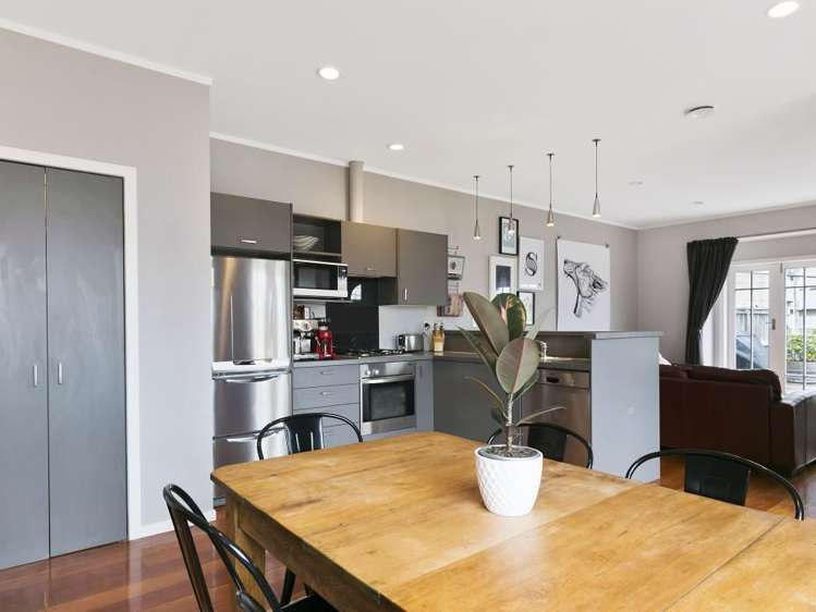 43 Stoke Street Newtown_5