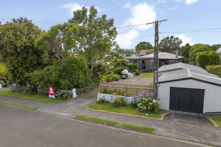 20 Whakapaki Street Urenui_15