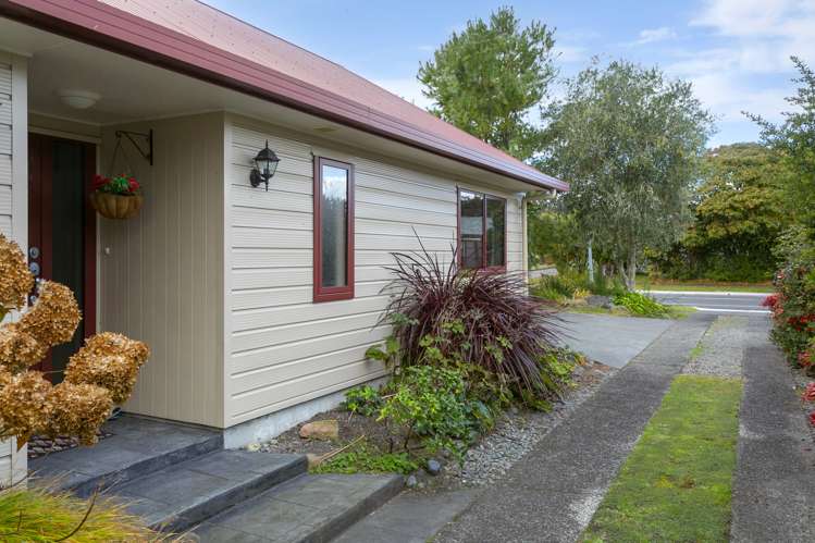 188 Te Rangitautahanga Road Turangi_2