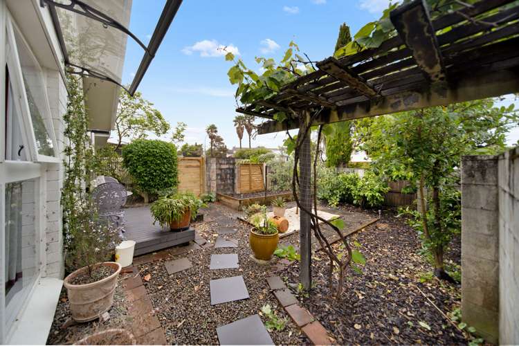 14 Vanbrugh Place Bucklands Beach_19