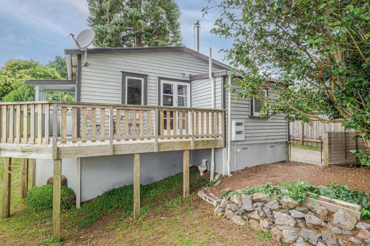 98 Scott Street Cambridge_21