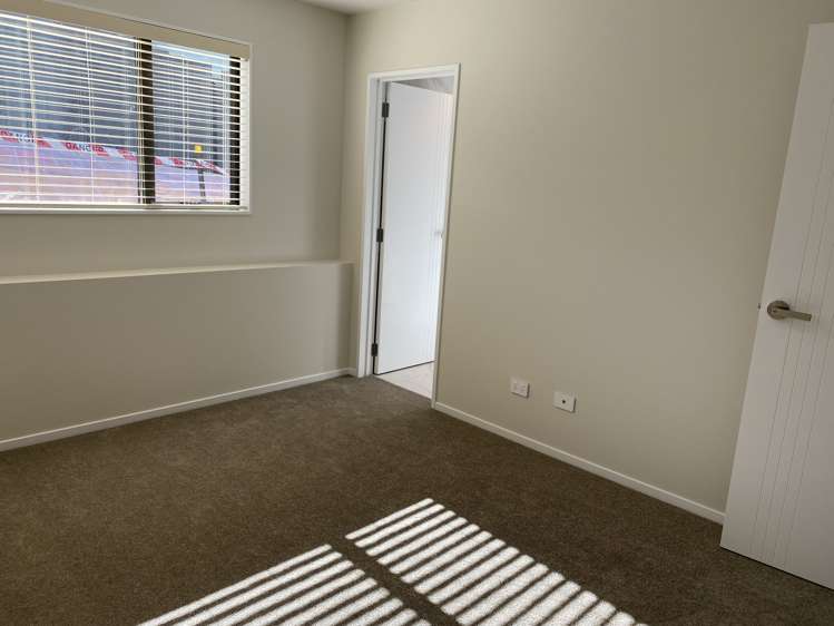 14A Whitford Avenue Mount Wellington_9