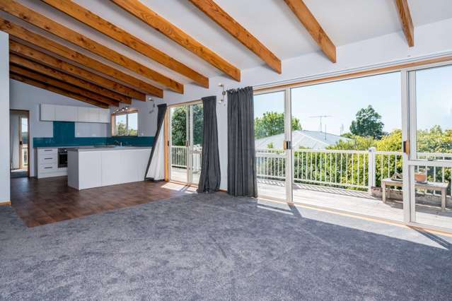 24 Harbour View Road Leigh_1