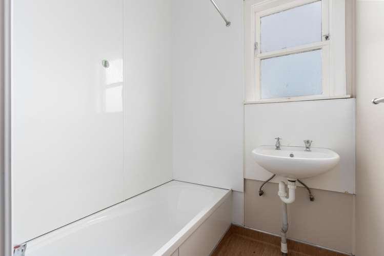 16 Garvins Road Hornby_13