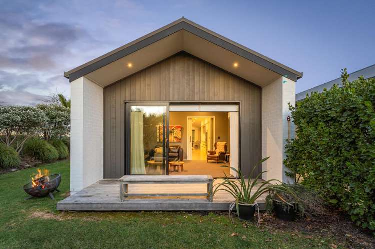 6 Sandpiper Avenue Point Wells_19