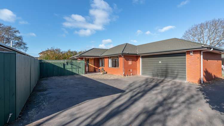 2/58 Cresswell Avenue Burwood_14