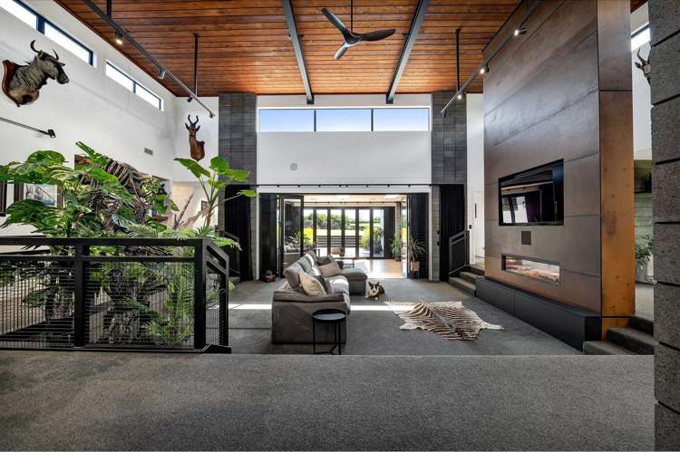 135A Brecon Road Stratford_5