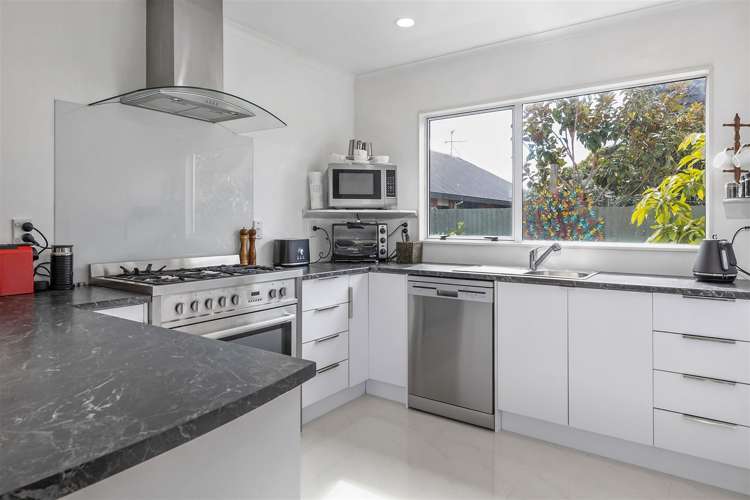 1/22 Lakings Road Springlands_8