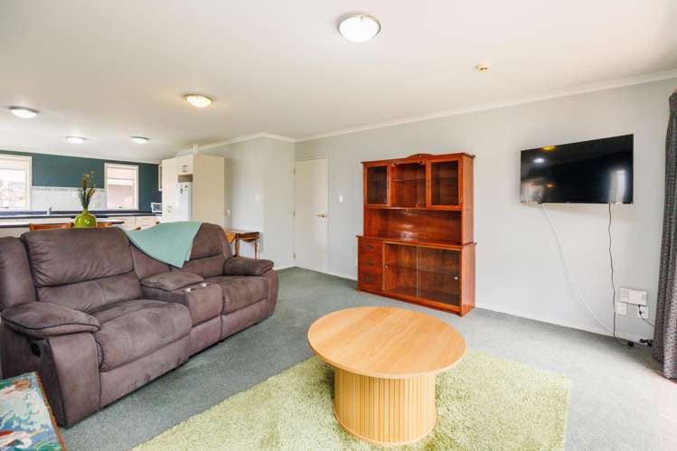 9 Foxtail Fern Kelvin Grove_8