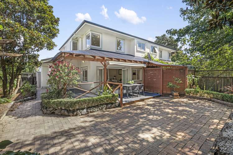 2/55 Ballarat Street_0