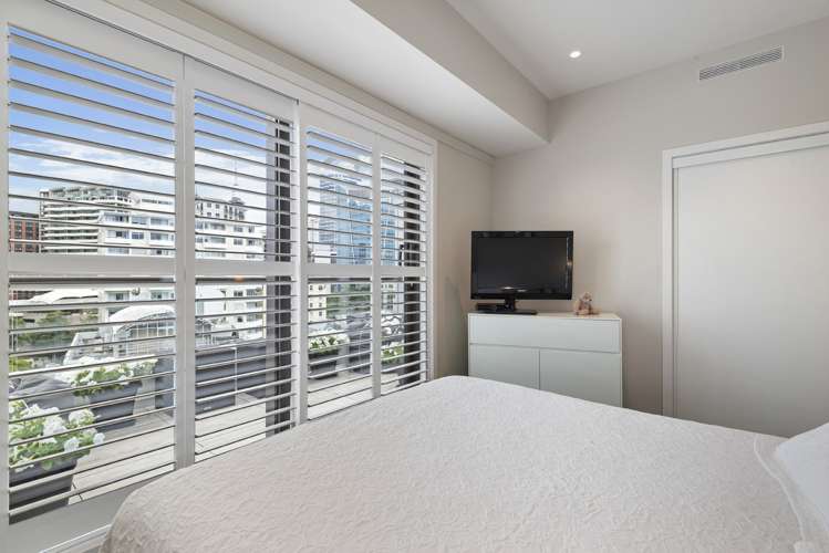 1406/47 Beach Road Auckland Central_14